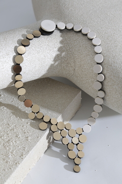 Collar Abstraction V - Oro / Marfil - comprar online