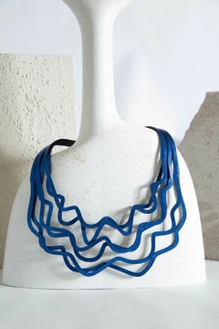 Collar Curves Duo - Azul