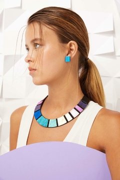 Collar Rainbow Round en internet