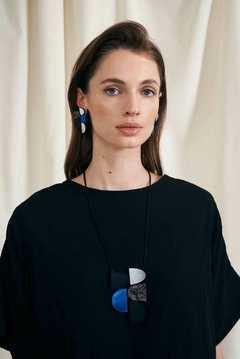 Collar Sophie's Vision Vertical - Plata/ Negro/ Peltre/ Azul - comprar online