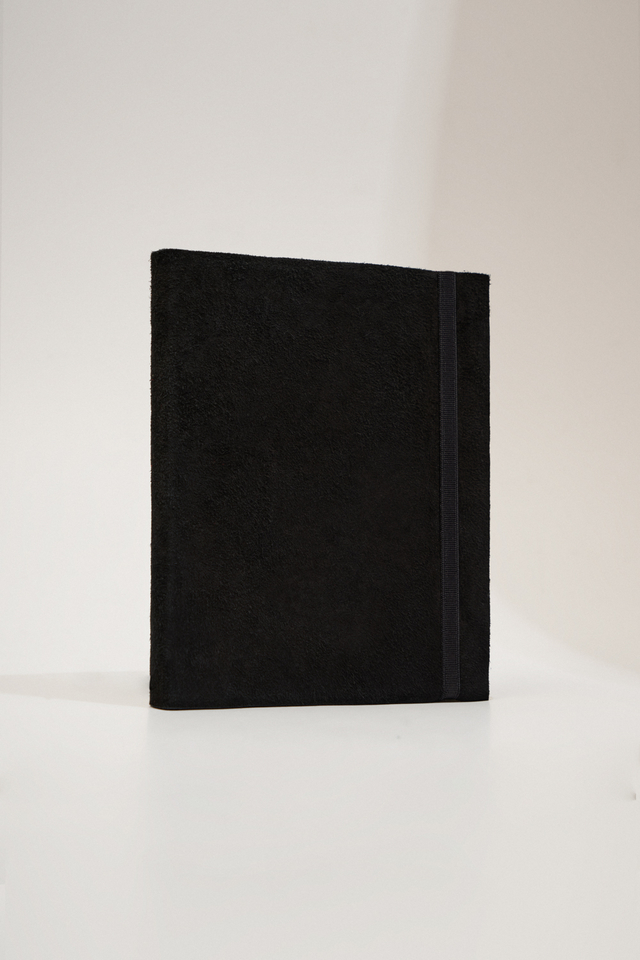Cuaderno cuero y gamuza chico 13x17cm "Amigote" - comprar online