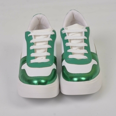 Sneakers Blanco con Puntera Verde Metalizado - comprar online