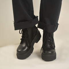 Borcegos Chunky Negro Caña Corta - PRANA Zapatos