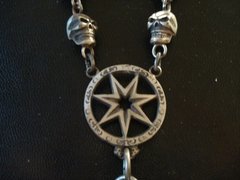 Imagen de Rosarios de Calaveras con cruces o amuletos