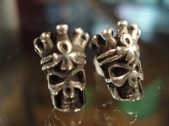 Aros Calaveras Coronadas - comprar online