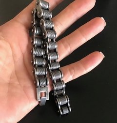 Pulsera cadena de moto satinada BARRILITO