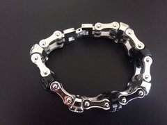 Pulsera Cadena de moto con calaveras combinadas - comprar online