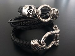 *Pulsera Doble Calavera cuero pespunte - comprar online