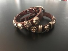 *Pulsera CUERO & ROSAS en internet