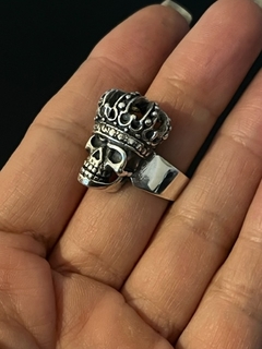 Anillo CALAVERA CORONADA