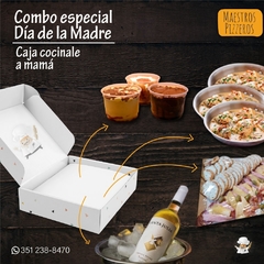 CAJA REGALÁ CENA PARA 3. TABLA DE FIAMBRES + POLLO AL DISCO + POSTRES + VINO