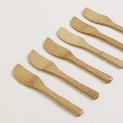 Set x 12 Cuchillos untadores de madera - comprar online
