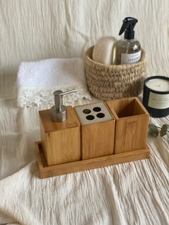 Set 4 piezas de bamboo para toilette o cocina