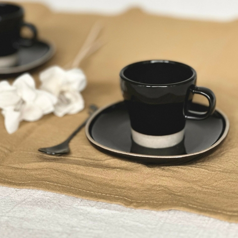 Juego de 6 Tazas de Cafe con Plato Negro - Linea Mali