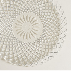 Plato de torta de vidrio grande mandala rombos 32 cm en internet