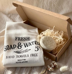 Guest Towel & Soap. Toalla de mano con jabon - comprar online