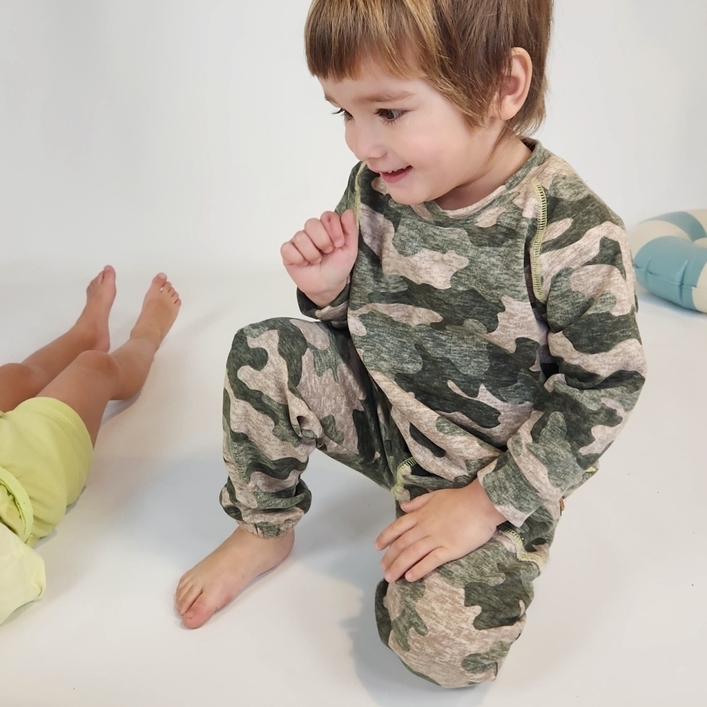 BUZO RUSTICO CAMUFLADO VERDE Mini nima Beb s