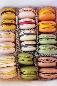 MACARONS X 18