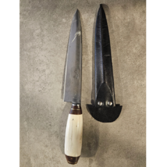 Cuchillo de Acero Inox. Dagger 14 Cm. - comprar online