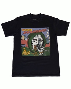 Remera Oversized Tour Operation Doomsday