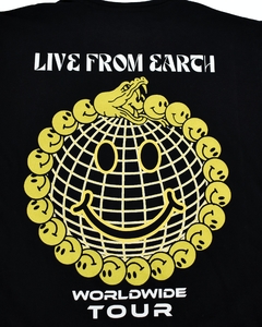 Remera Oversized Tour EARTH - comprar online