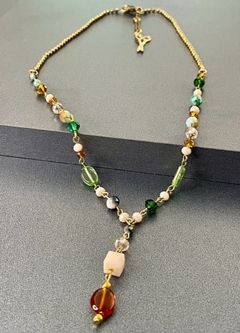 Art. 2302 Collar rosarito corto gold verde.
