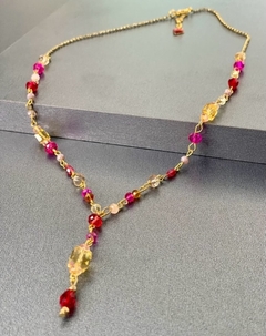 Art. 2302 Collar rosarito corto gold rubi. (copia)