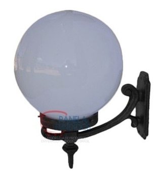 Luminária Globo com braço Capri