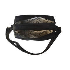 BANDOLERA DOBLE CIERRE 508256 PU BLACK - Zoe Wild Shop