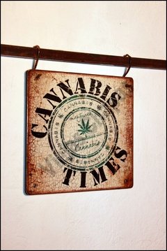 DC-007 Cannabis Times - comprar online
