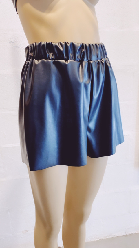 Short Cuerina Comprar en Ventas por mayor