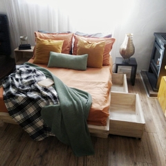 Cama Japonesa Cajonera con respaldo madera sustentable pallet reciclado - comprar online