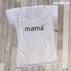 REMERA Mamá al cuadrado