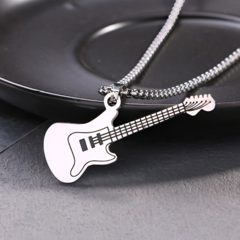 Colar Guitarra Stratocaster na internet