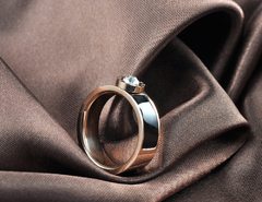 Conjunto luxo anel e colar número romano banhado a ouro rosê na internet