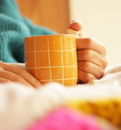 Taza cuadrillé mostaza - comprar online