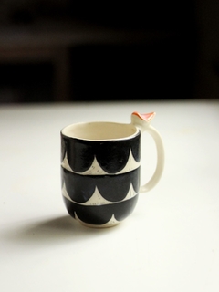 taza ondas en negro