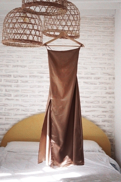 FERIA vestido damasco largo chocolate talle 1 y 4 discontínuo