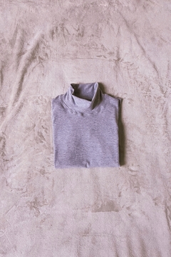 Polera Orquidea Gris Melange - Aire Molino