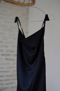 vestido durazno corto negro - comprar online