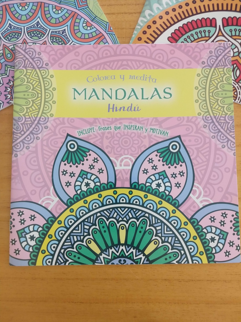 Set 4 Libros Mandalas + Lapices de Colores Pintar Colorear Niños Adultos