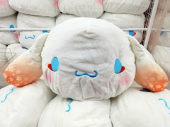 Almohadon Sanrio Cinnamoroll Mochi Cushion Halloween Furyu 2022 - comprar online