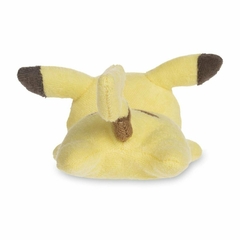 Peluche Pokemon Pikachu Comfy Cuddlers Pokemon Center - Quality.Store. El lugar de los fans!
