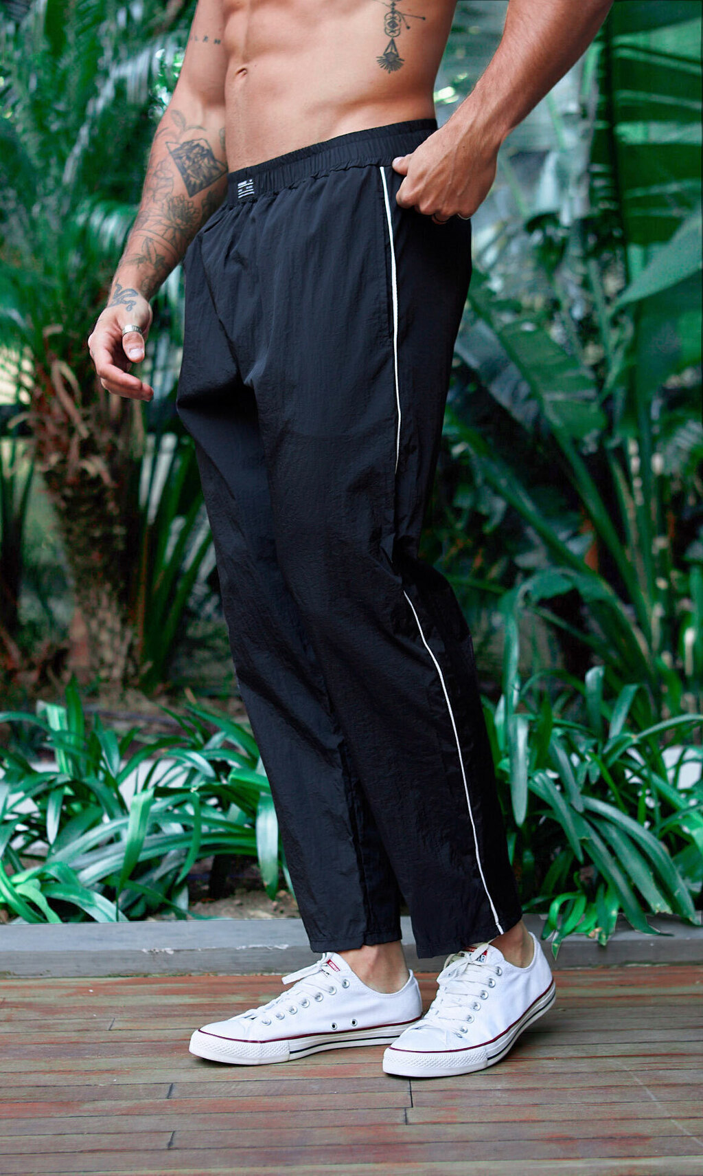 Track pant Hype Black Comprar en Mohammed