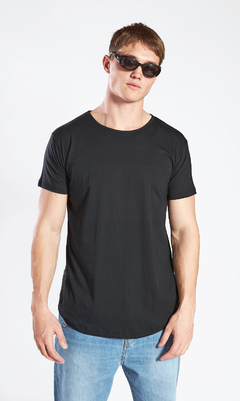 Maxi Tshirt- Black (Slim fit)