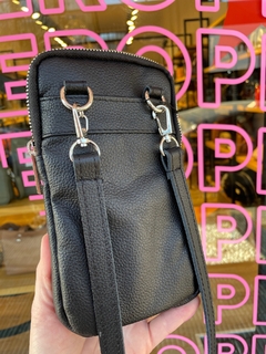 Porta Celular Carrie Negro - Merope Bags