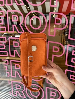 Porta Celular Carrie Naranja