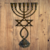 Menorah Judaísmo Messiânico Candelabro Grande 40cm em Metal Ouro Envelhecido - comprar online