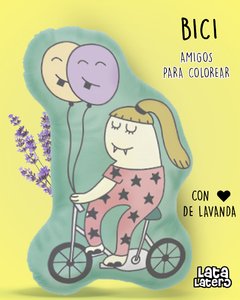 MUÑECO ALMOHADÓN BICI CON ❤ DE LAVANDA - comprar online