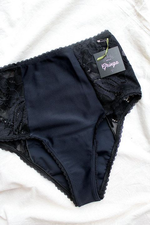 Trusa con encaje new arrivals